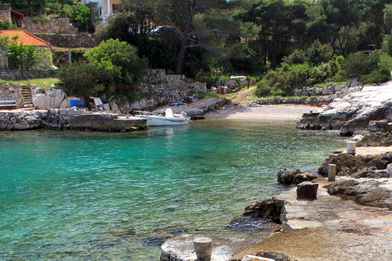 Apartments By The Sea Basina, Hvar - 5699 Vrbanj Экстерьер фото