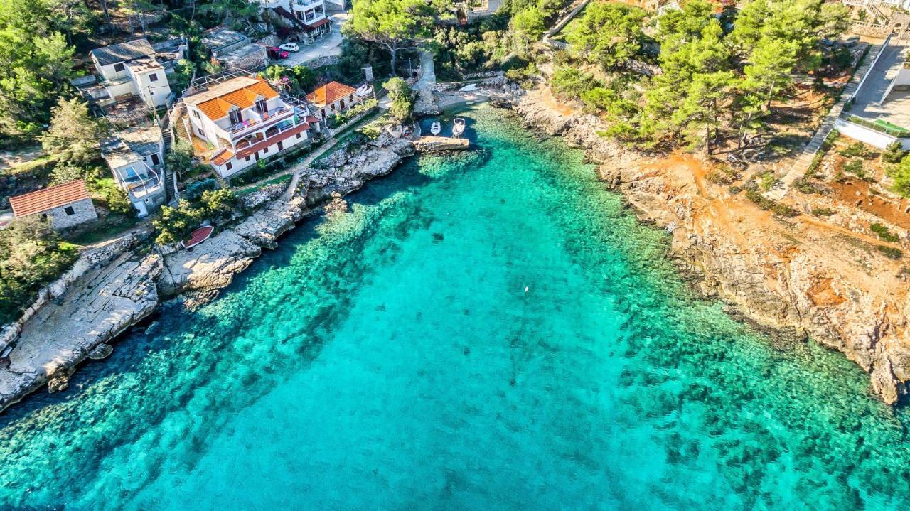 Apartments By The Sea Basina, Hvar - 5699 Vrbanj Экстерьер фото